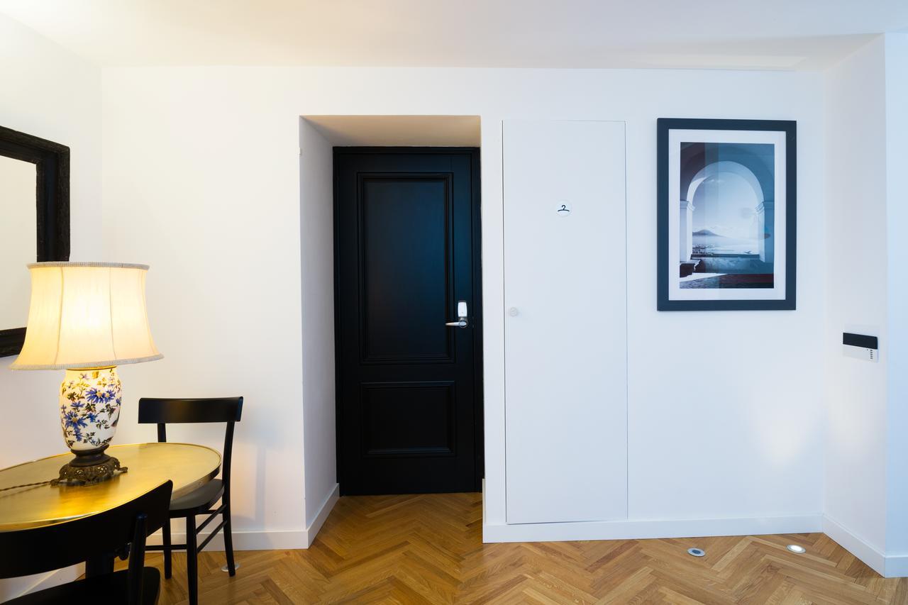 Na-Locanda Napels Buitenkant foto